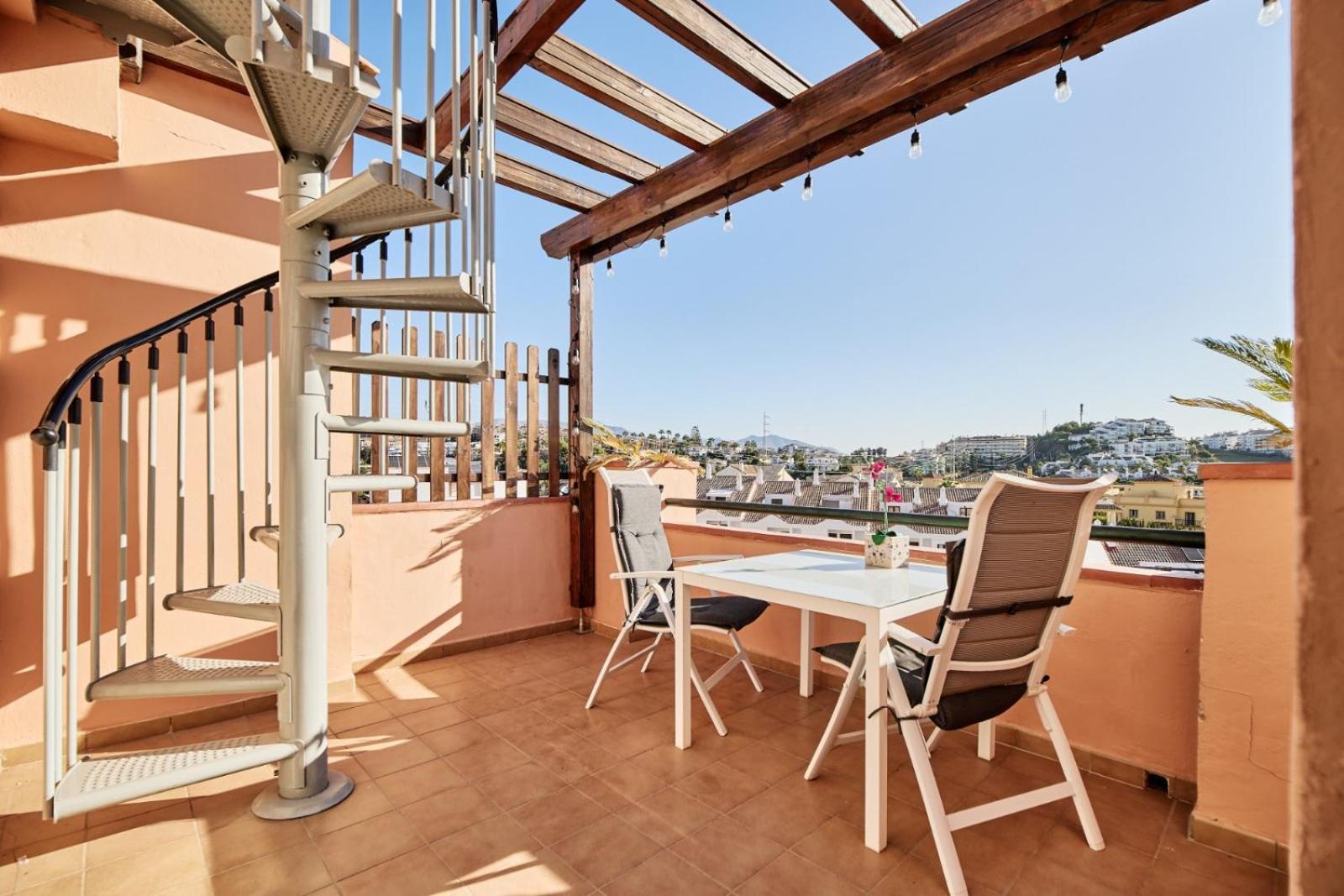 Ferienwohnung Cozy Penthouse Riviera Del Sol Málaga Exterior foto